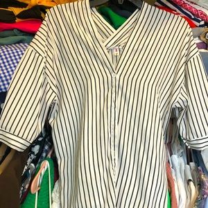 Blouse xs or s ❤️